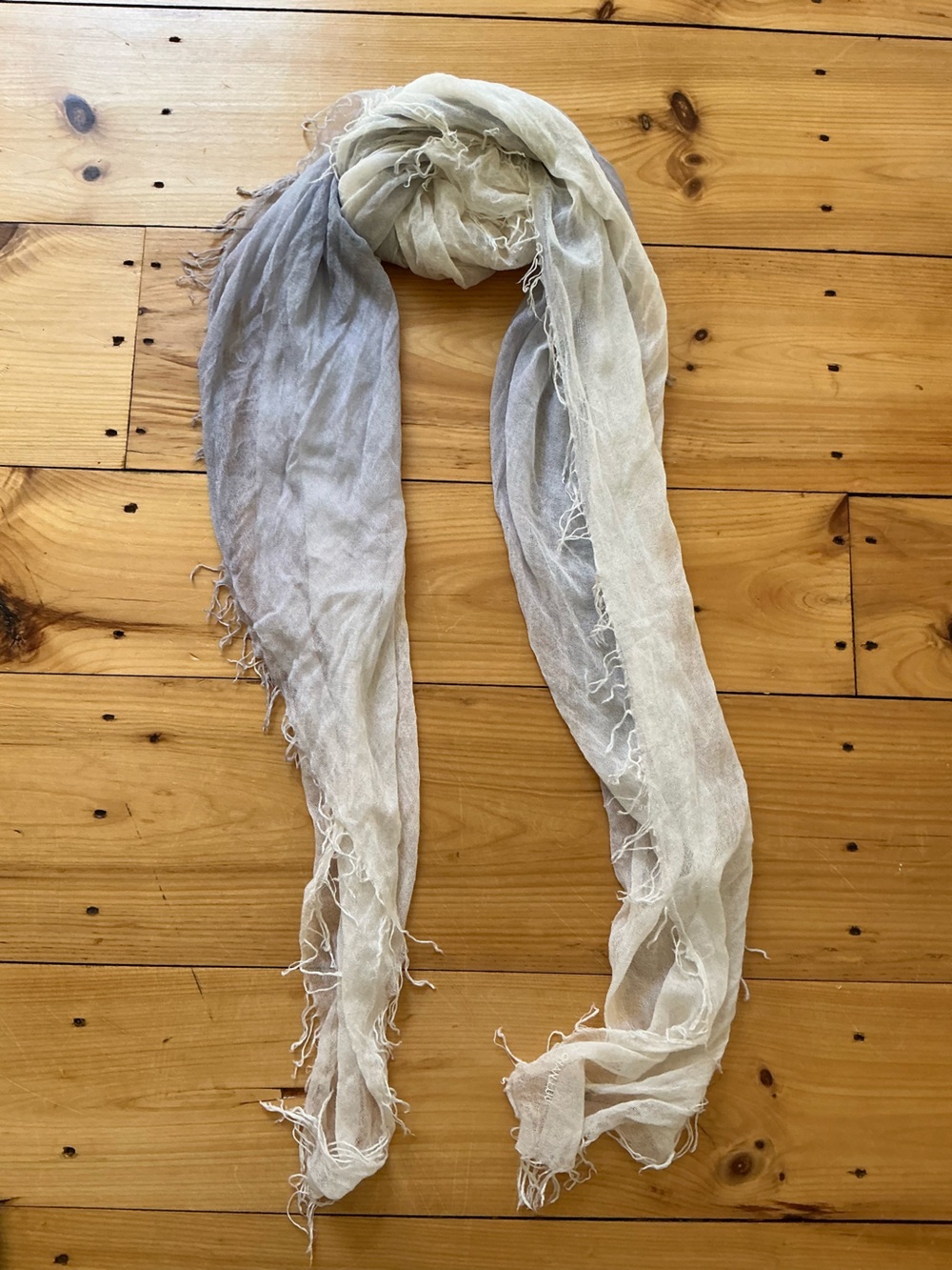 Chan Luu Cashmere Silk Blend Ombre Gradient Scarf Lavender White Fringed 62x58